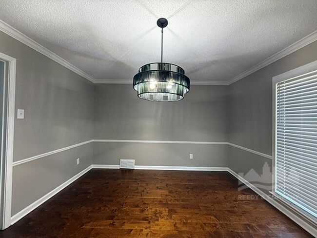 Building Photo - Welcome to your dream home in the heart of...