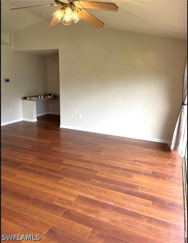 Building Photo - 8334 Robin Rd