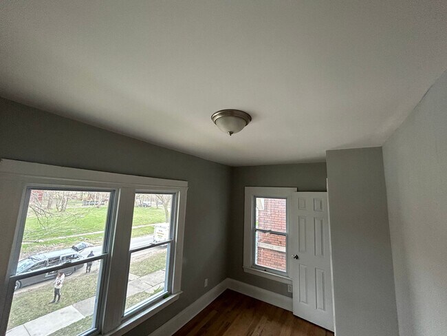 Building Photo - 81 Woodland St