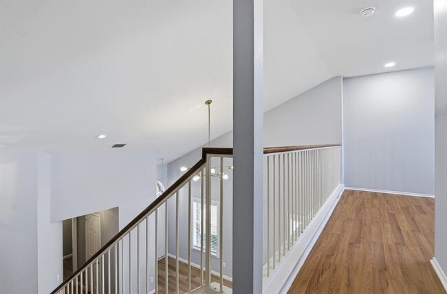 Building Photo - 2410 Charlie Harley Dr