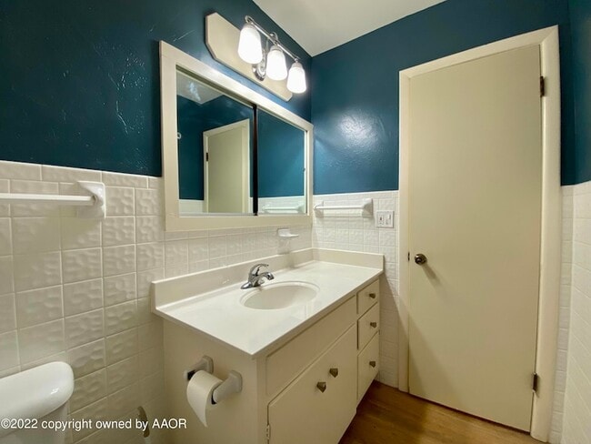 Building Photo - 4109 Tucson Dr