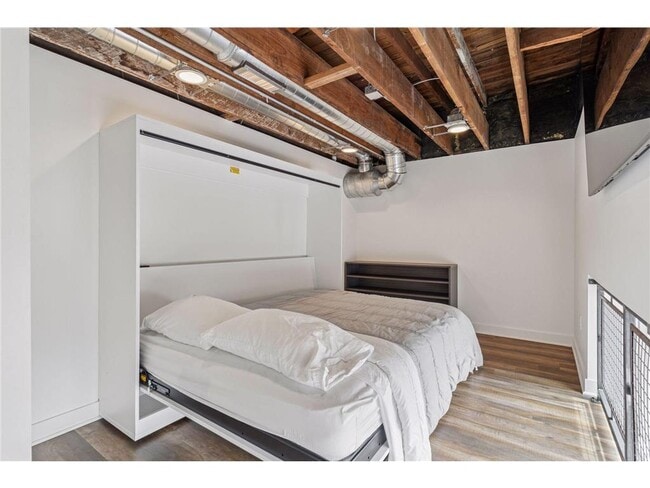 Building Photo - 1290 Snelling Ave N