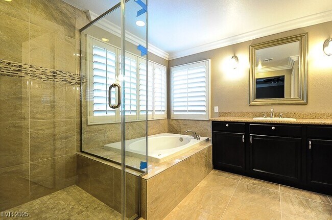 Building Photo - 9129 Eagle Ridge Dr