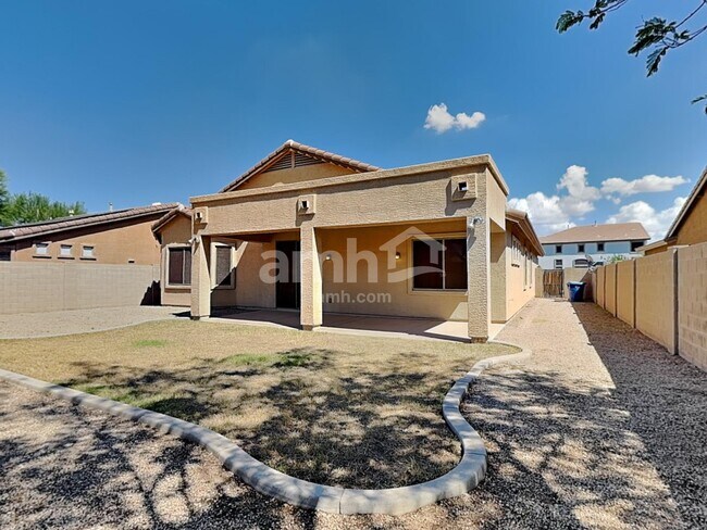 Building Photo - 4616 S Emery