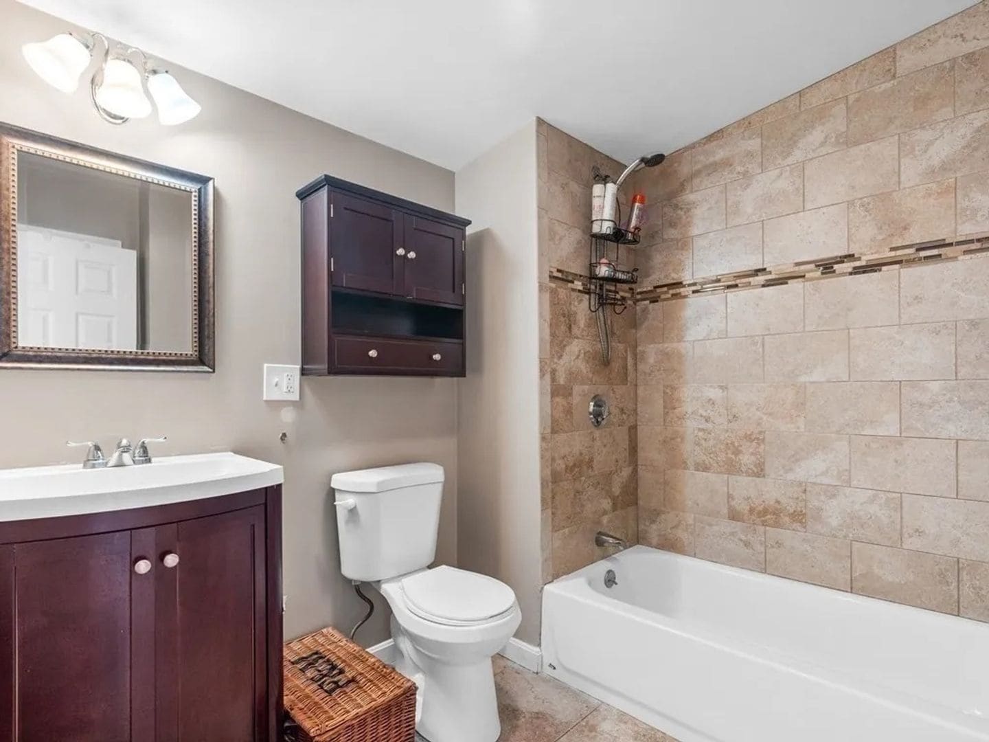 Building Photo - 31 Franklin Ave