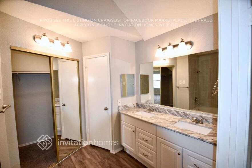 Building Photo - 6929 Driffield Cir