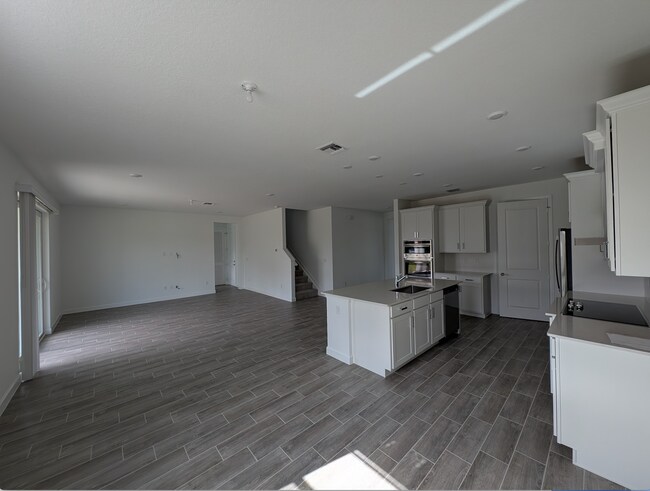 Building Photo - 6831 Cobia Cir