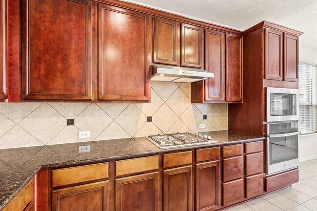 Building Photo - 3410 Walden Creek Ln