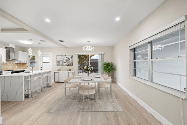 Building Photo - 14760 Fillmore St