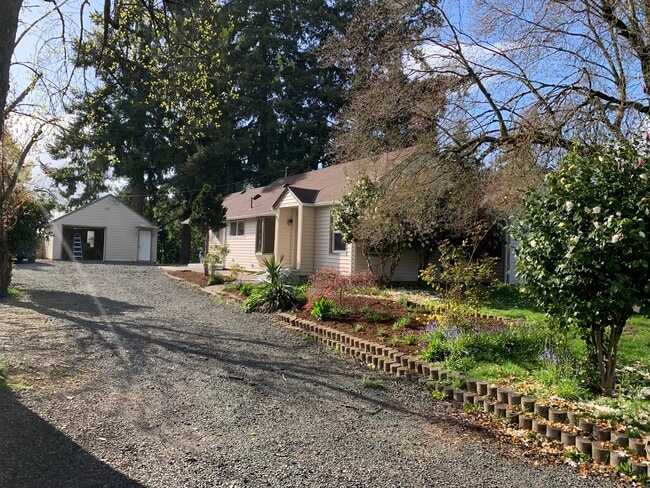 Building Photo - 4018 NE 54th Ave