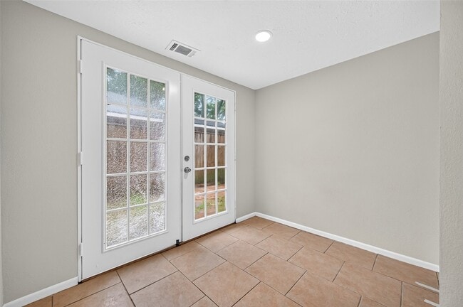 Building Photo - 10419 Appleridge Dr