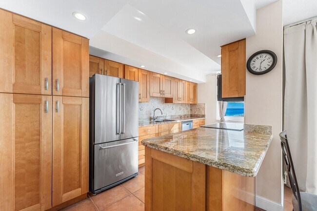 Building Photo - 1200 S Ocean Blvd