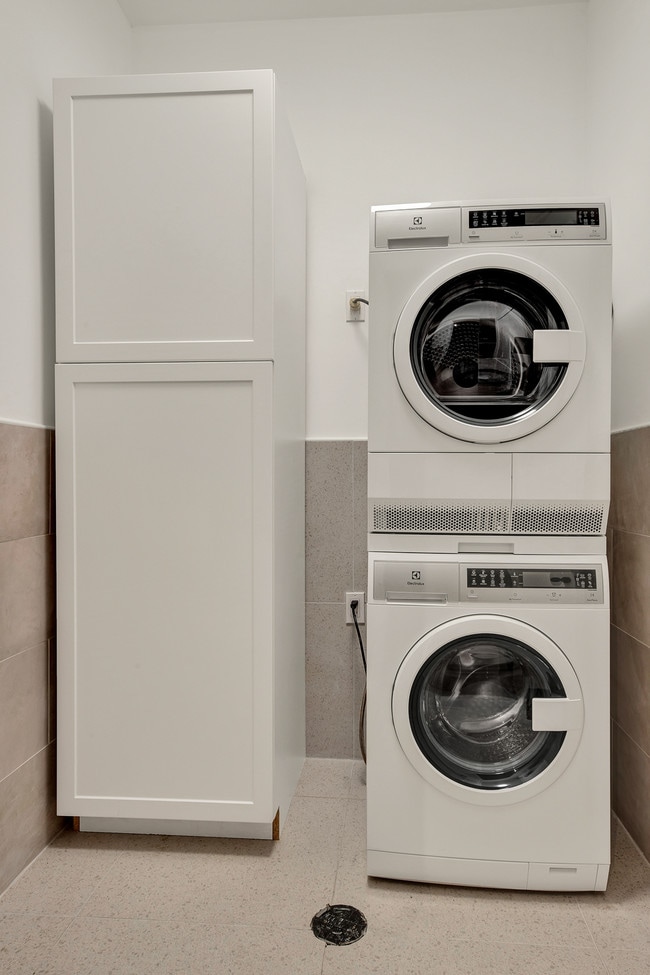 Floorplan - 75 Bowery