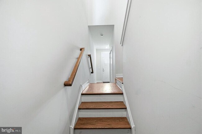 Building Photo - 933 Anvil Ct.