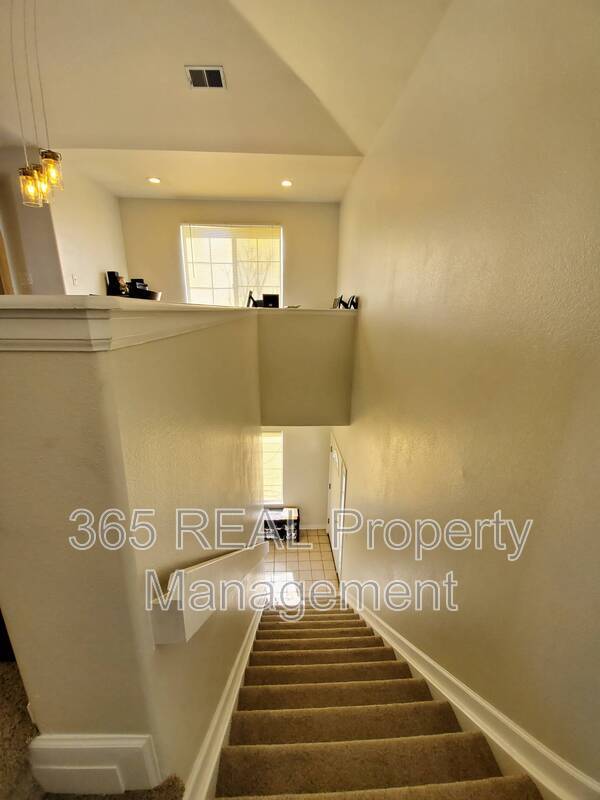 Building Photo - 5151 W 29th St