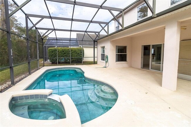 Building Photo - 4664 Cumbrian Lakes Dr