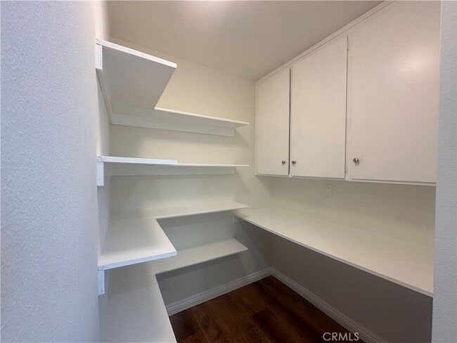 Building Photo - 6171 Winslow Dr