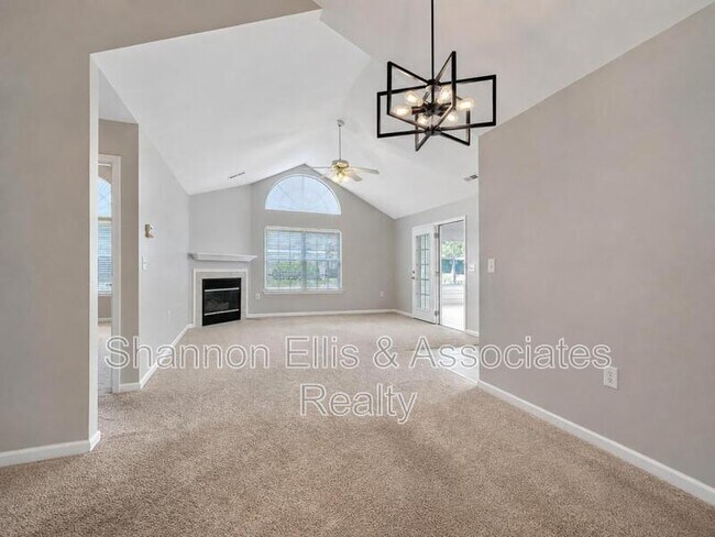 Building Photo - 3057 Orchard Ridge Cir