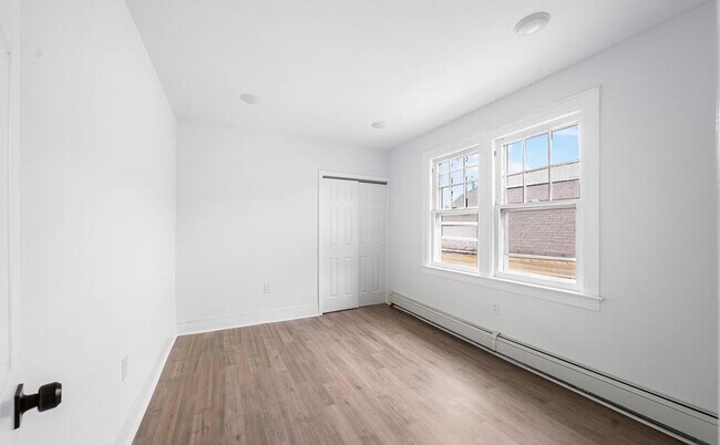 Building Photo - 7420 4th Ave