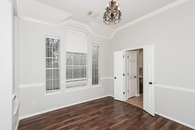Building Photo - 4403 Atascocita Trail