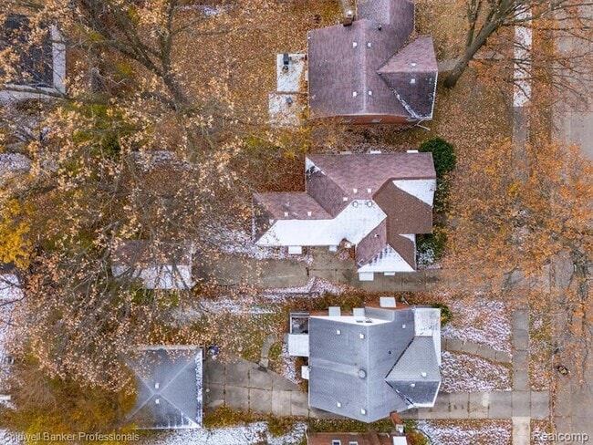 Building Photo - 19412 Sussex St
