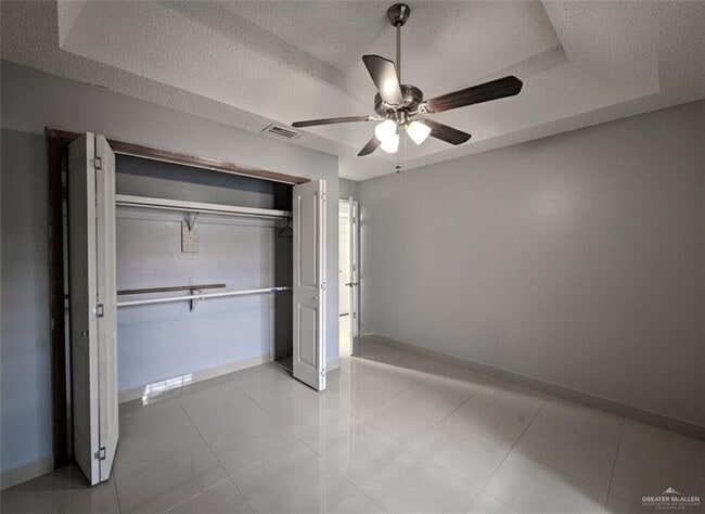 Building Photo - 2828 Highland Ave