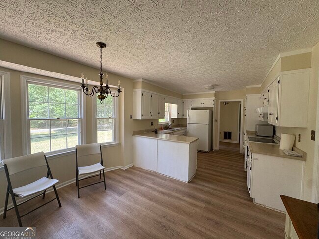 Building Photo - 1041 Limmerick Dr