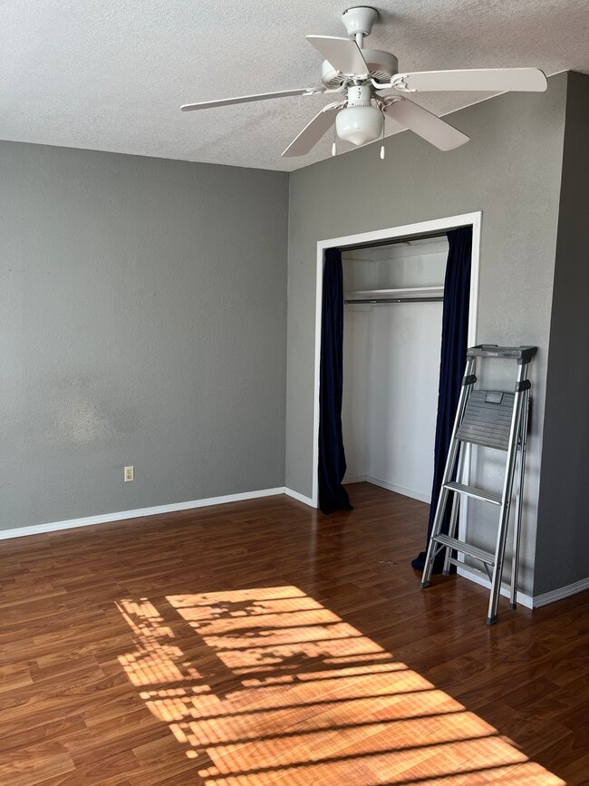 Building Photo - 3618 Clifton Ave