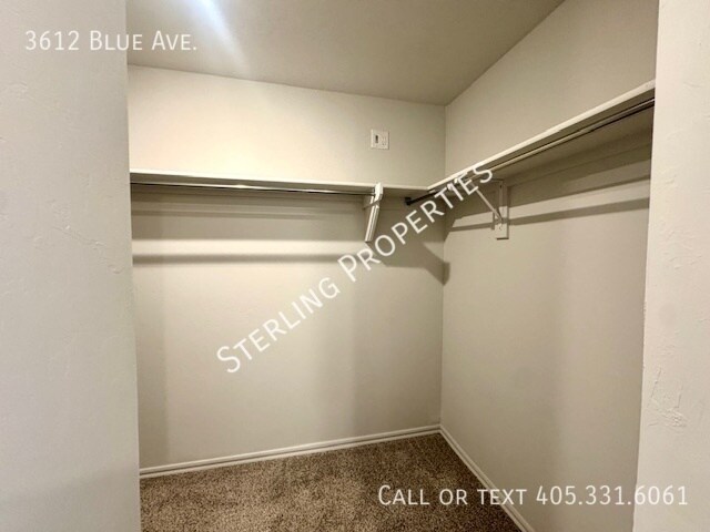 Building Photo - 3612 Blue Ave