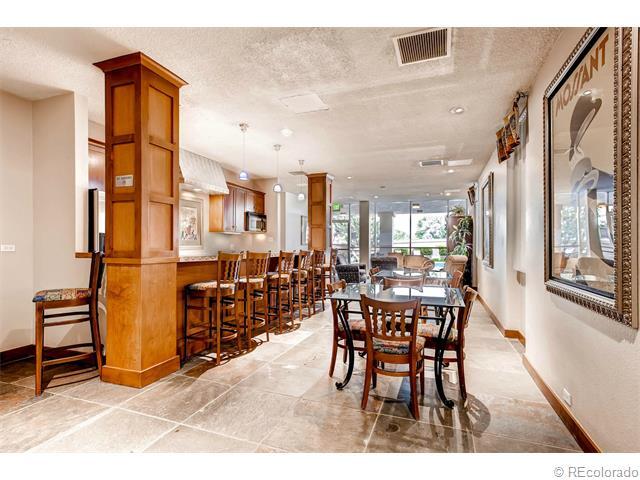 Club Room - 2225 Buchtel Blvd S