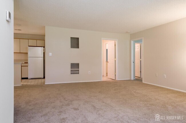 Building Photo - 98 Griggs Pl