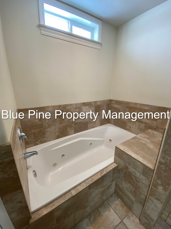 Building Photo - 3865 Cobalt Dr