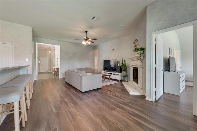 Building Photo - 10413 Canyon Lake View