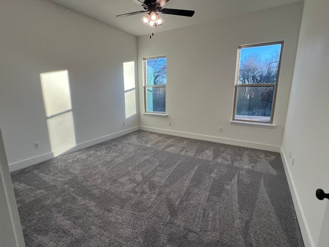 Building Photo - NEW 3 Bedroom In Carl Junction!