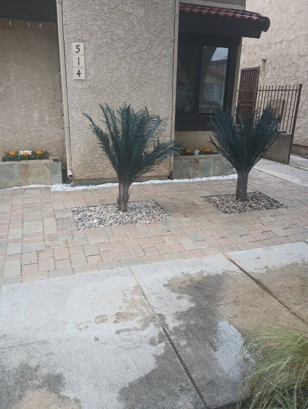 Building Photo - 514 Coronado Ave