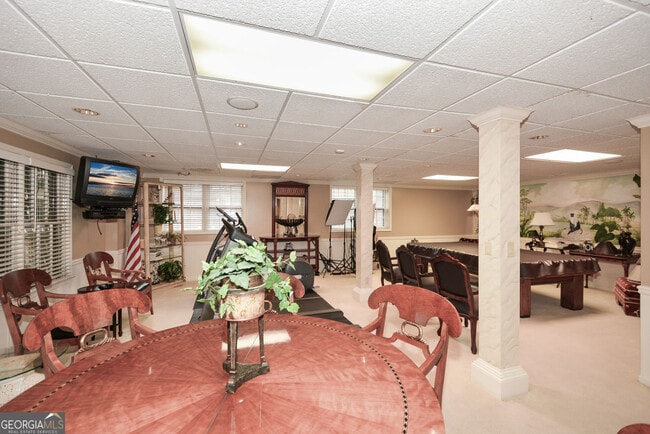 Building Photo - 1640 Lazy River Ln