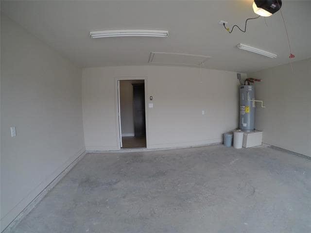 Building Photo - 116 Frank St