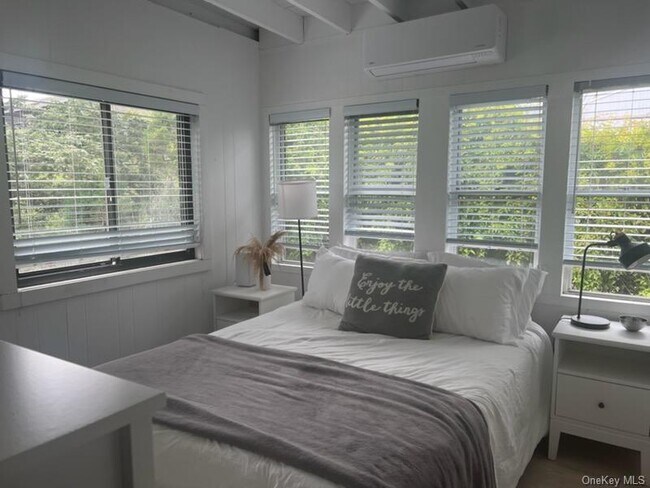 Building Photo - 57 Juniper Ave