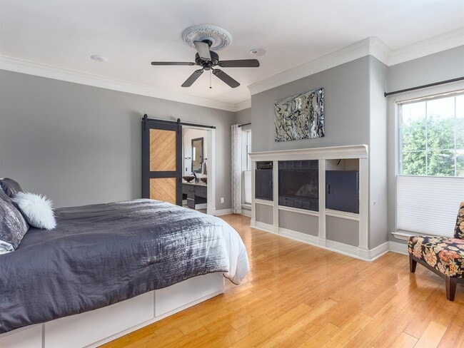 Building Photo - 1900 Red Rock Dr