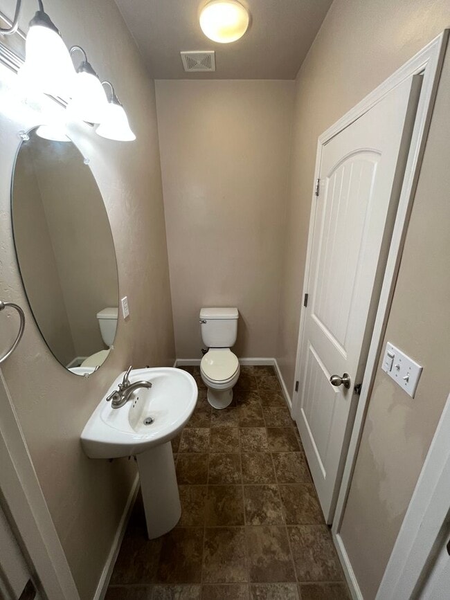 Building Photo - Great Town House Coming Soon!
