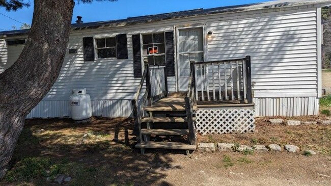 Building Photo - 9 Boulder Dr