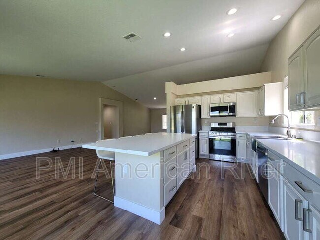 Building Photo - 461 Ebi Way