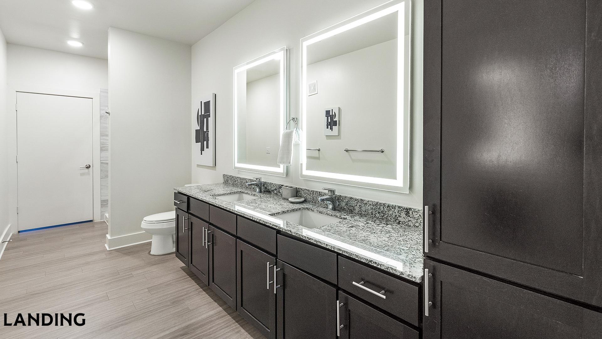 Building Photo - 5200 White Settlement Rd