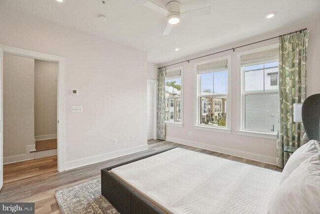 Building Photo - 1641 Bandit Loop