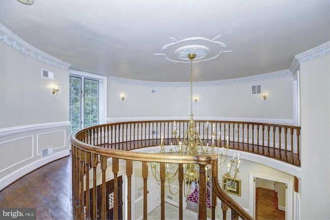 Building Photo - 12009 Piney Meetinghouse Rd