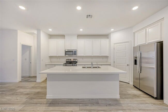 Building Photo - 6848 Stagehand Ave