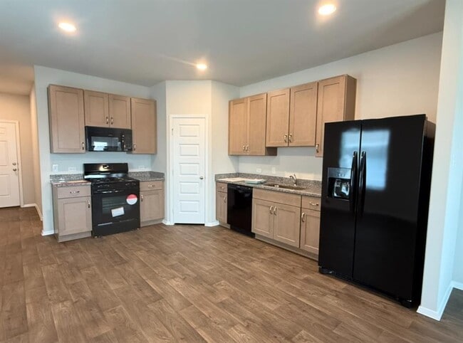 Building Photo - 11600 Domenico Cv