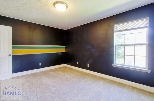 Building Photo - 172 Maggie Ln
