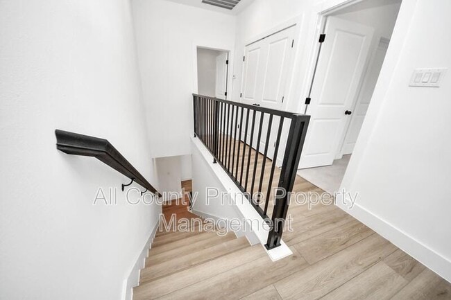 Building Photo - 2708 Bostic St