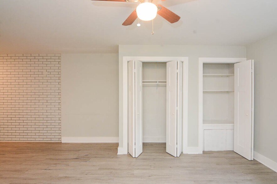 Building Photo - 1538 N Dearborn St